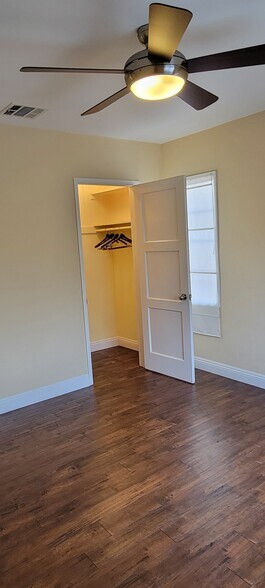 Building Photo - 17565 Bullock St