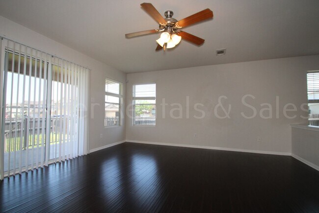 Building Photo - 6712 Taree Loop