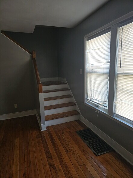 Stairwell - 929 Park Ave