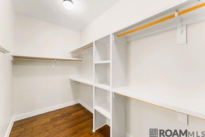 Building Photo - 2904 Rue Dauphine