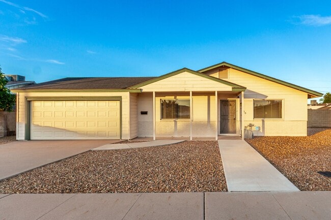 Building Photo - Scottsdale 3 bedroom long term rental