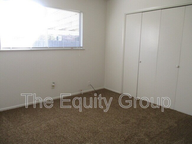 Building Photo - 1642 S West St