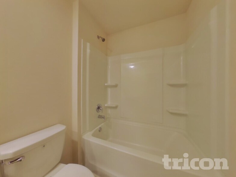 Building Photo - 71 Tupelo Dr