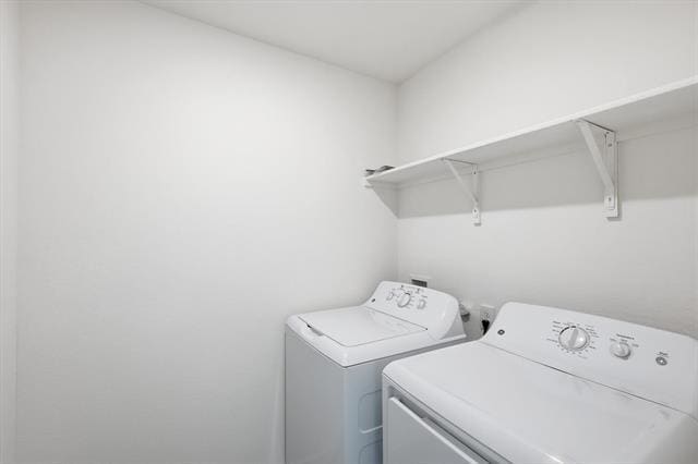 Building Photo - 2008 Prairie Ln