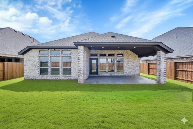 Building Photo - 6518 Redwing Ct