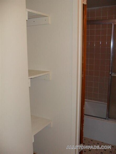 Building Photo - 1110 Commonwealth Ave