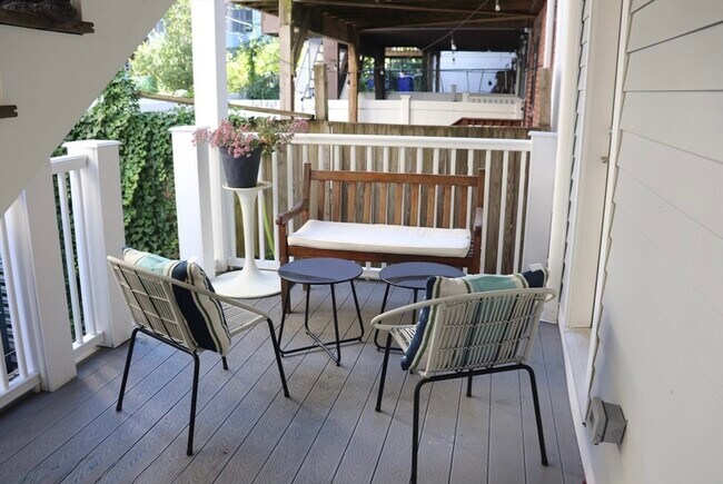 Building Photo - 64 O St