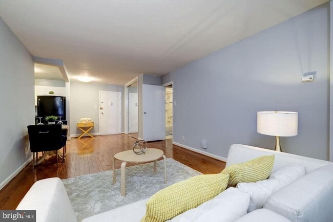 Building Photo - 2401 H St NW