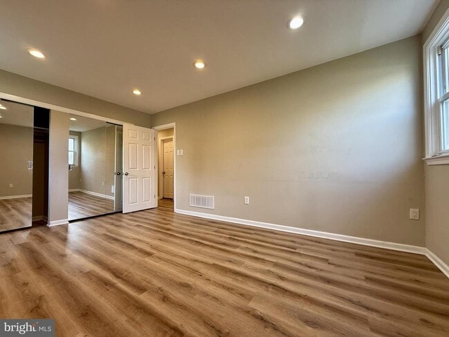 Building Photo - 10838 Lockart Ct