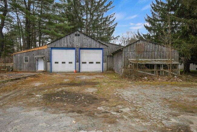 Building Photo - 138 Walker Rd