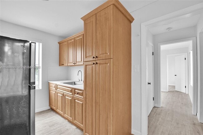 Building Photo - 1843 NW 19th St