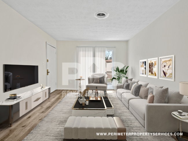 Building Photo - FULLY RENOVATED UNIT!!! WITH ONE MONTH REN...