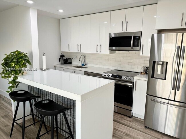 Building Photo - 4544 NW 79th Ave