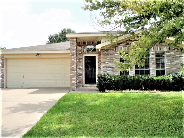 Primary Photo - 10236 Westward Dr