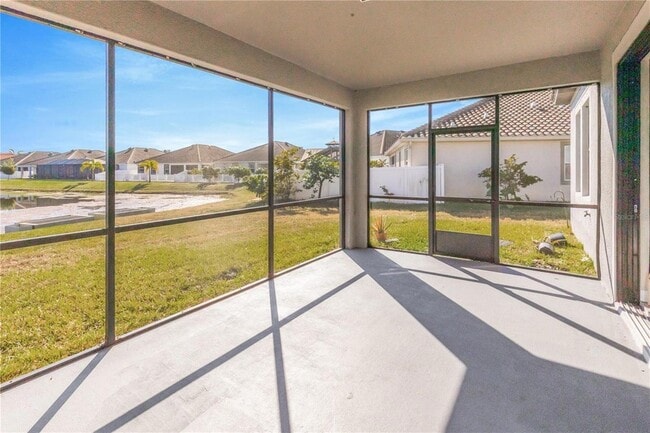 Building Photo - 11954 Cinnamon Fern Dr