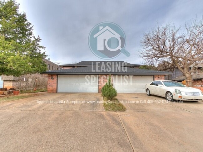 Building Photo - Spacious Updated 3 Bed 2 bath Home