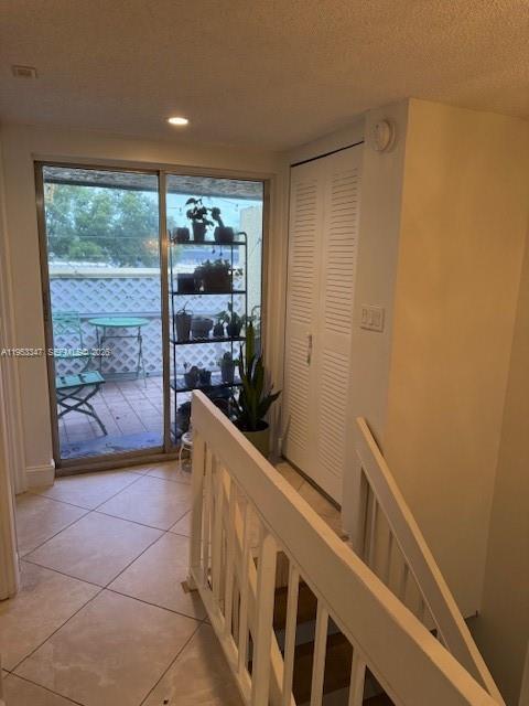 Building Photo - 8401 W Sample Rd