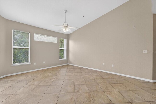 Building Photo - 5611 Legacy Crescent Pl