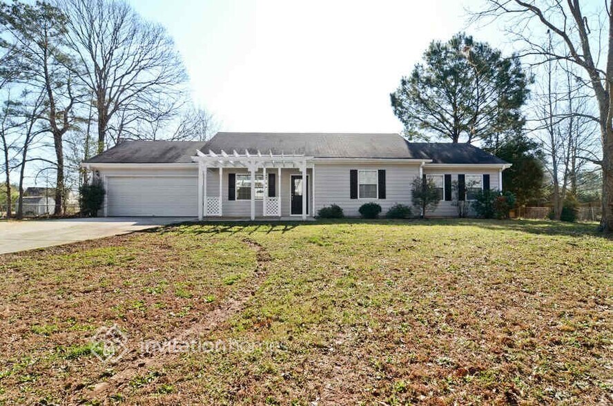 Primary Photo - 50 Boardwalk Ave