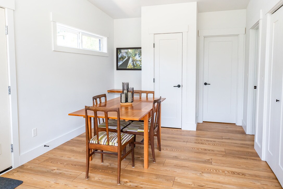 Building Photo - 10446 NE 110th St