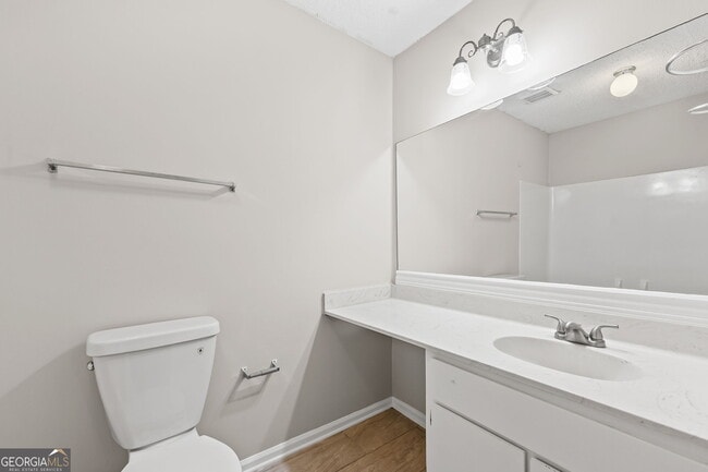 Building Photo - 5313 Waverly Trce