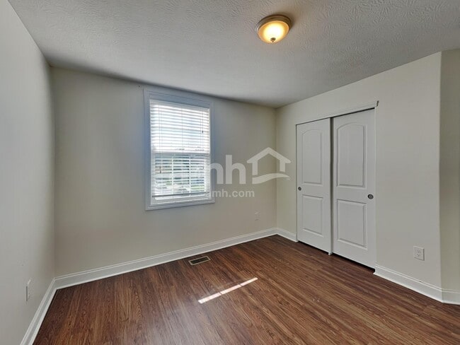 Building Photo - 7170 Calusa Drive