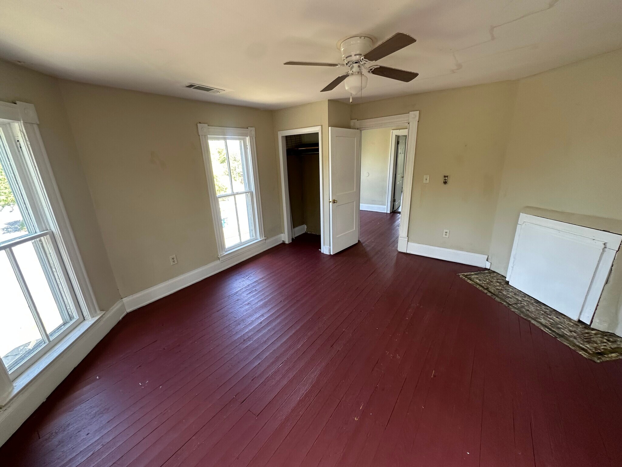 Building Photo - 10963 Dixie Hwy