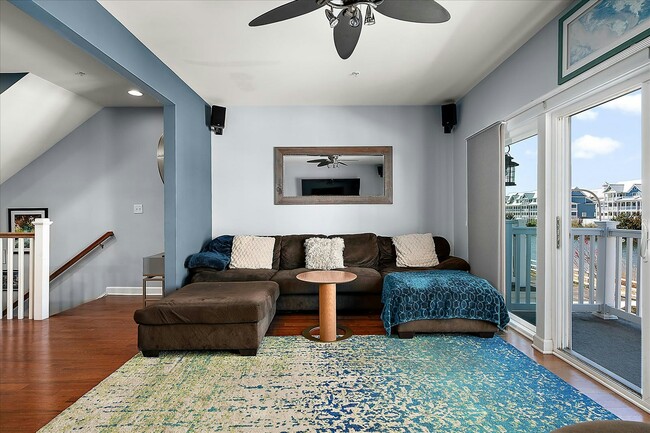 Building Photo - 114 69th St