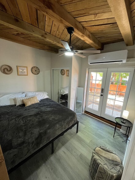 Building Photo - 1204 Sawmill Rd NW