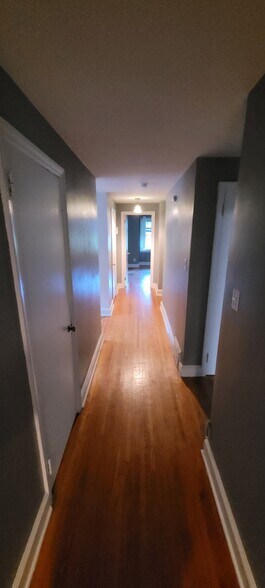 Building Photo - 929 Glenwood Ave