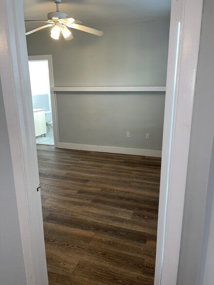 Building Photo - 536 14th St