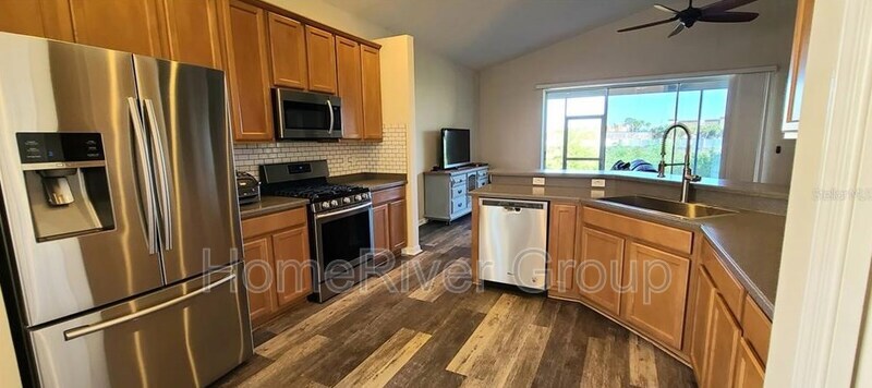 Building Photo - 5221 Clover Mist Dr