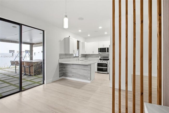 Building Photo - 3430 W 106th Terrace