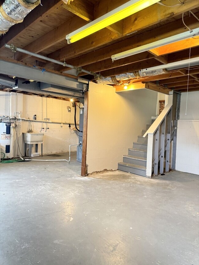 Building Photo - COMING SOON - anticipated 3/13