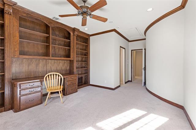Building Photo - 5276 Longvue Dr