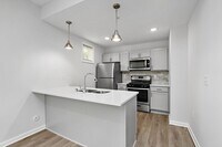 Building Photo - 2109 Aldrich Ave S