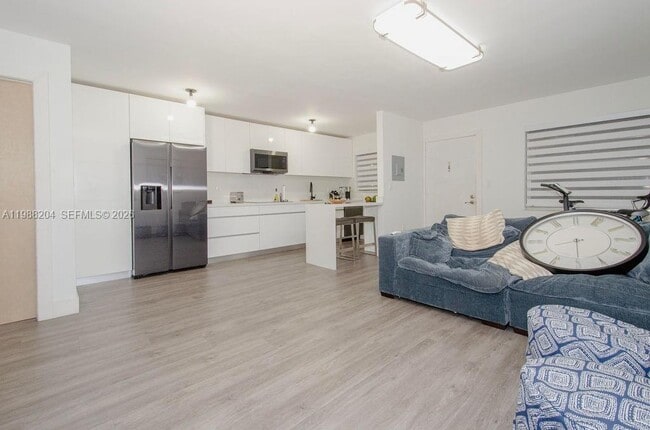 Building Photo - 6215 W 20th Ave