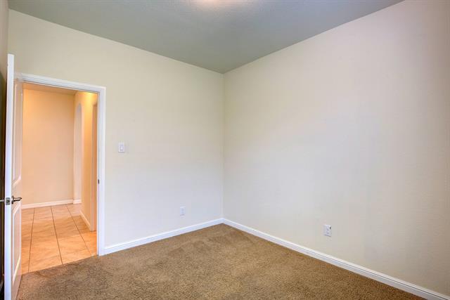 Building Photo - 9133 Edenberry Ln