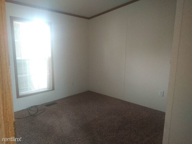 Building Photo - 3 br, 1 bath Mobile Home - 4907 Cambria Rd