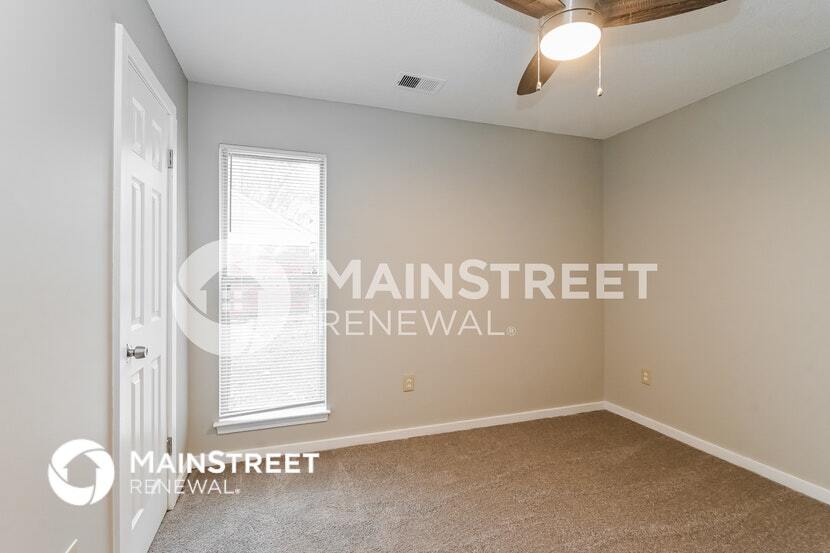 Building Photo - 6571 Kristen Dr