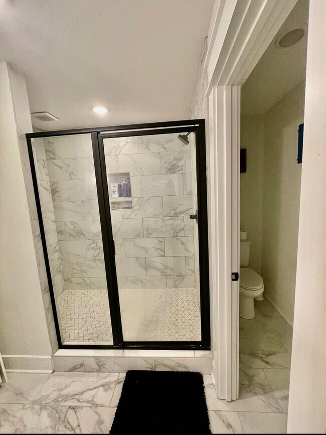 Building Photo - **HIGH-END EAST NASHVILLE HOME IN A 32-HOM...