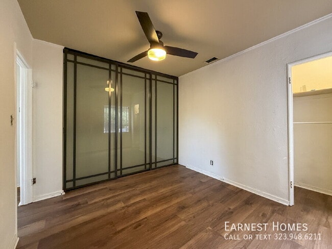 Building Photo - 1401 Dartmouth Dr