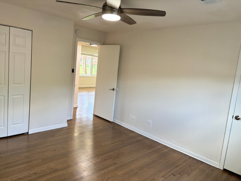 Building Photo - 209 Johnson St