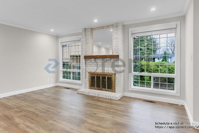 Building Photo - 12953 SE 157th Pl