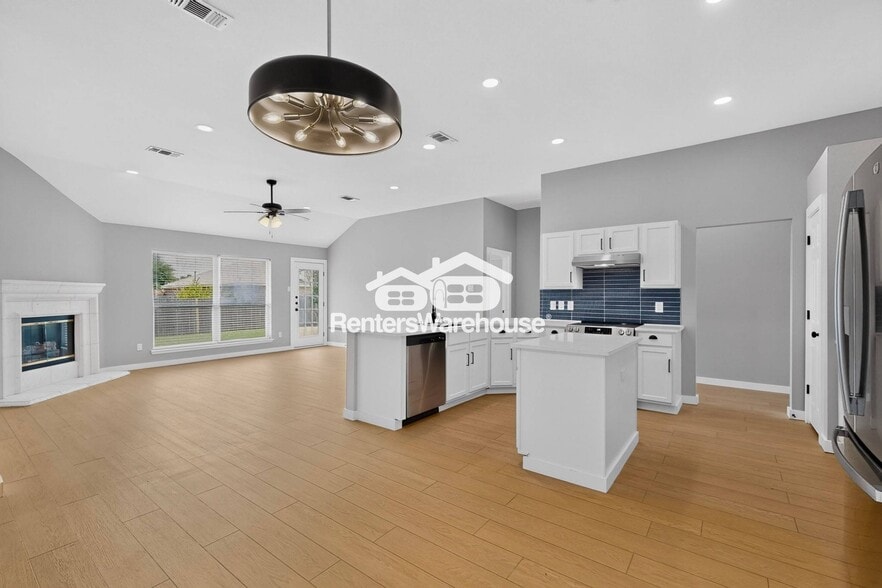 Building Photo - 4412 Fox Meadows Ln