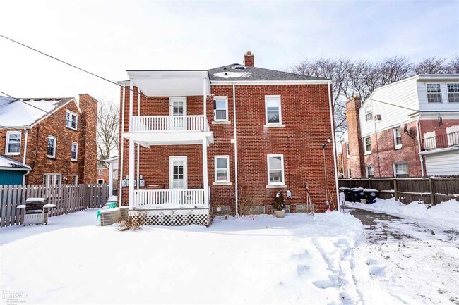 Building Photo - 580 Neff Rd