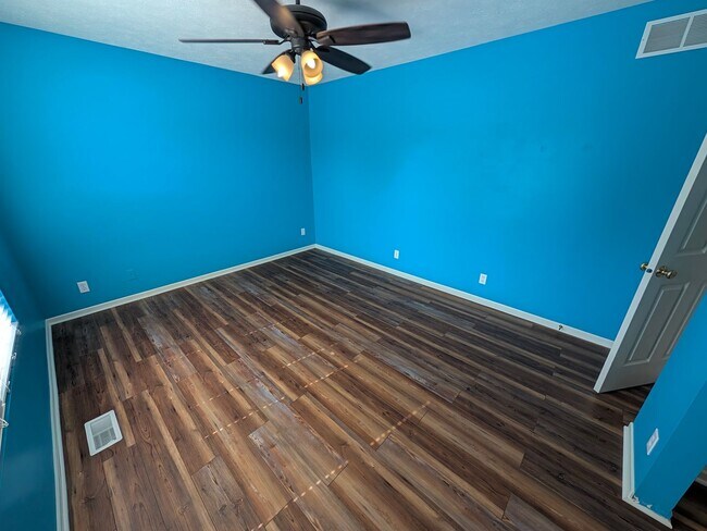 Building Photo - 13908 Rahn Blvd