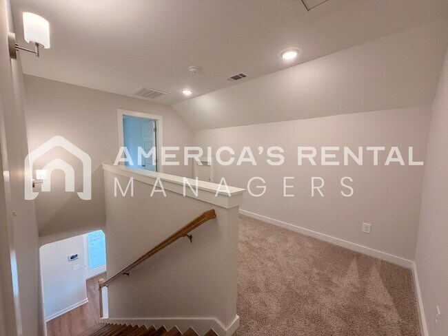 Building Photo - Beautiful New Construction 3 Bed, 2.5 Bath...