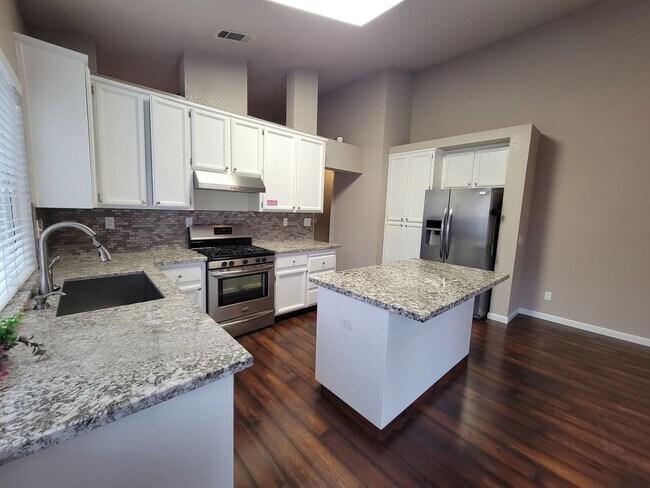 Building Photo - 9316 Caulfield Dr