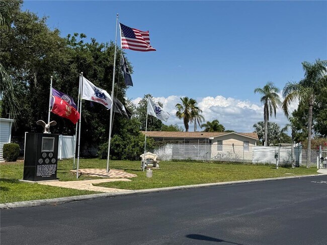 Building Photo - 3451 Tiki Dr
